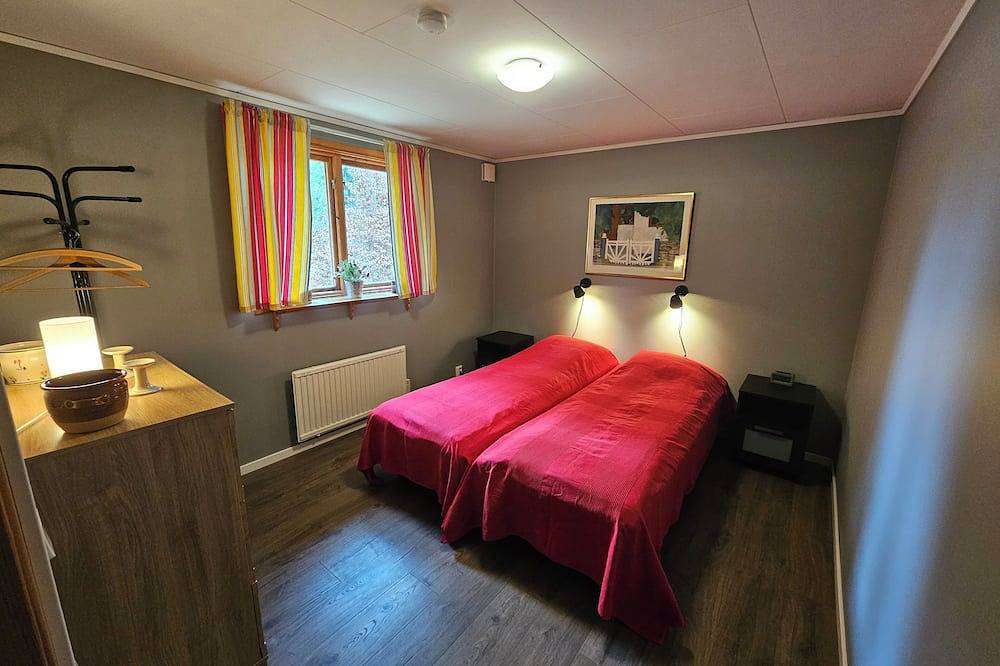 Stuga för 4 Personer med bubbelpool in Kalvshult, Kronobergs