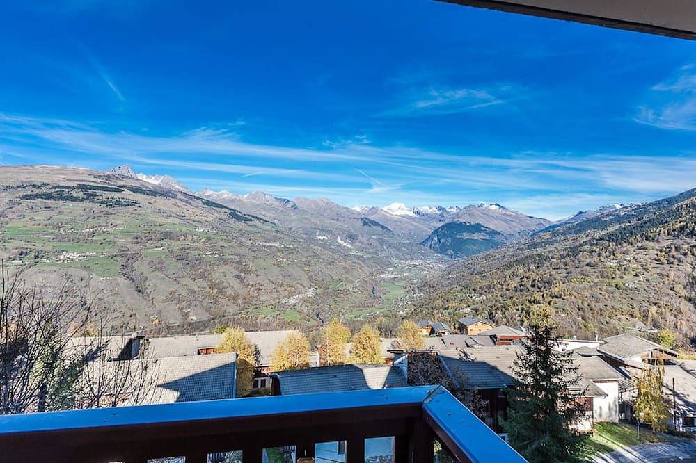 Entire apartment, Renovated studio, 3 pers, near slopes & shops, free parking in La Plagne, Bellentre