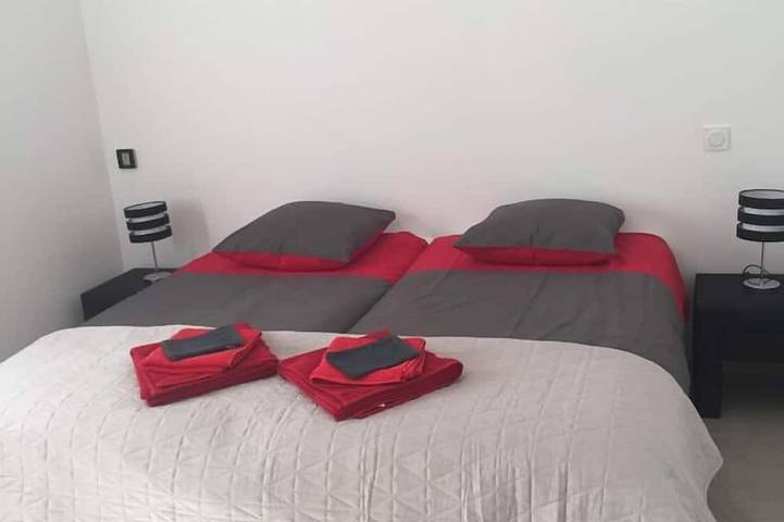 Location de vacances pour 11 personnes, avec jardin et terrasse à Flassans-sur-Issole - 4