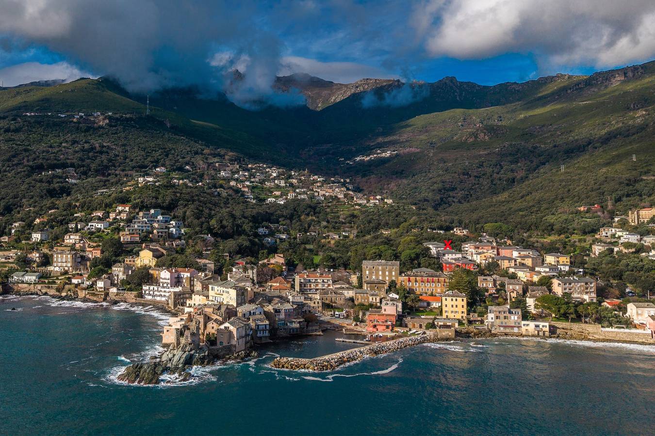 Ganze Ferienwohnung, Casa Mare e Monti – Entre mer et montagne à Erbalunga in Erbalunga, Brando