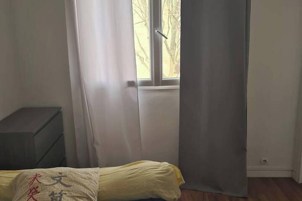 Entire apartment, Homerez - Bright Studio in Clichy 27 m² + parking in Clichy, Hauts-de-Seine