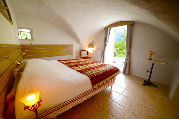 Chambre d’hôte pour 2 personnes, avec jardin
