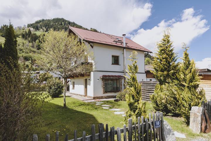 Ferienhaus für 10 Personen, mit Sauna und Garten sowie Whirlpool in Zell am See - 2