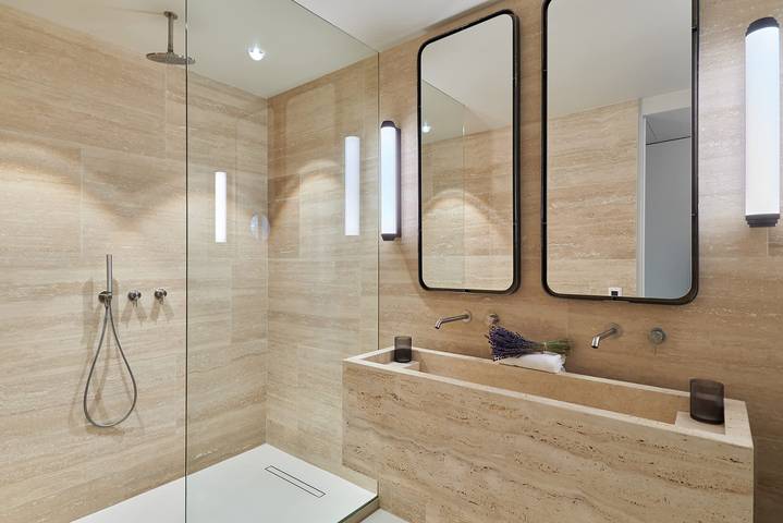 Appartement entier, Appartement de vacances pour 4 personnes in Tour Eiffel, Paris