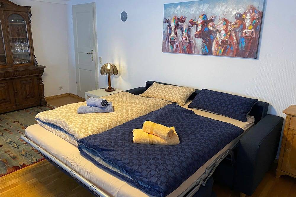 Ganze Wohnung, Stilvolle Ferienwohnung mitten in der historischen Altstadt von Memmingen. in Memmingen, Bayerisch Schwaben