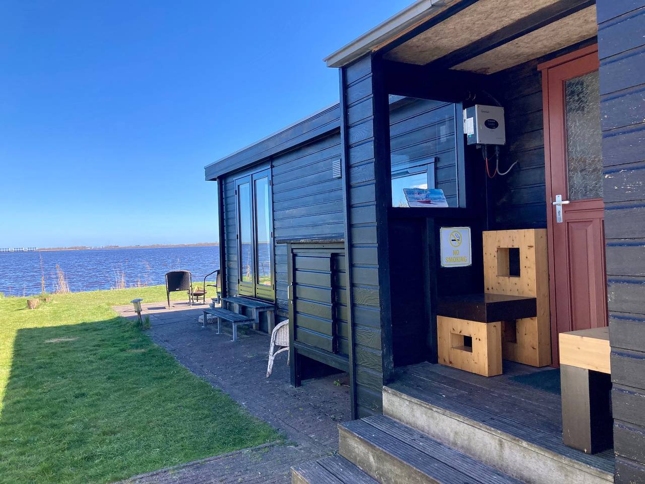 Chalet voor 3 personen met uitzicht op het meer in Oostmahorn, Dongeradeel