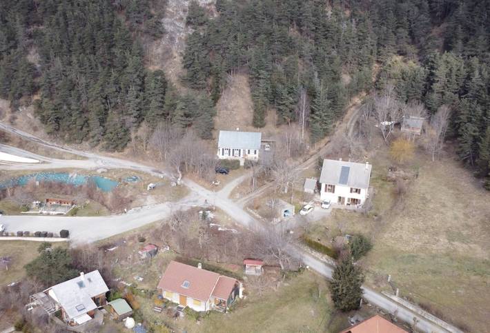 Chalet pour 12 personnes, avec jardin et terrasse, animaux acceptés dans Hautes-Alpe - 4