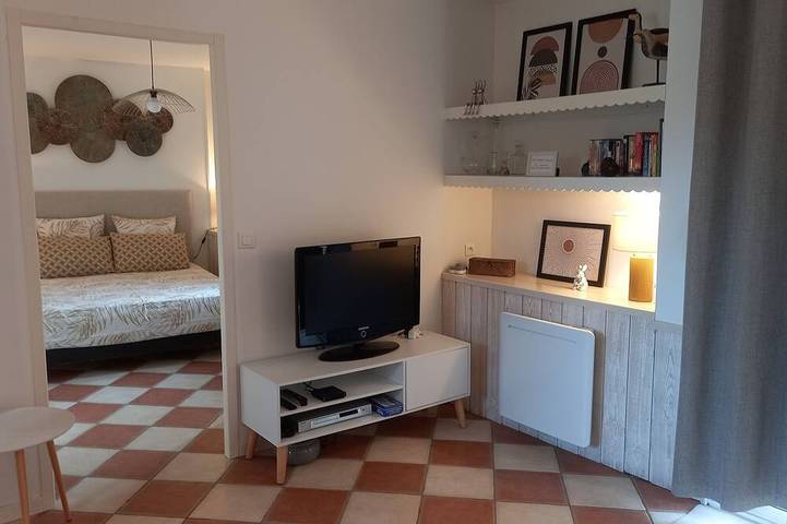 Location de vacances pour 4 personnes, avec piscine ainsi que terrasse et jardin à Ribagnac - 3