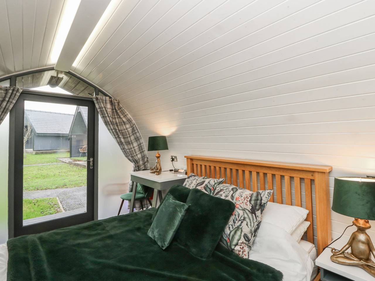 Glamping Pod 1 - Gower in Swansea region