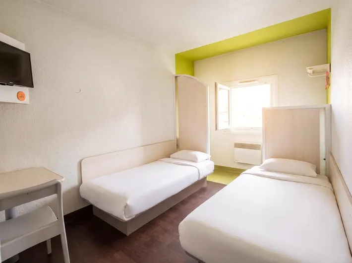 Hotel para 3 personas, con terraza, Se admiten mascotas - 1