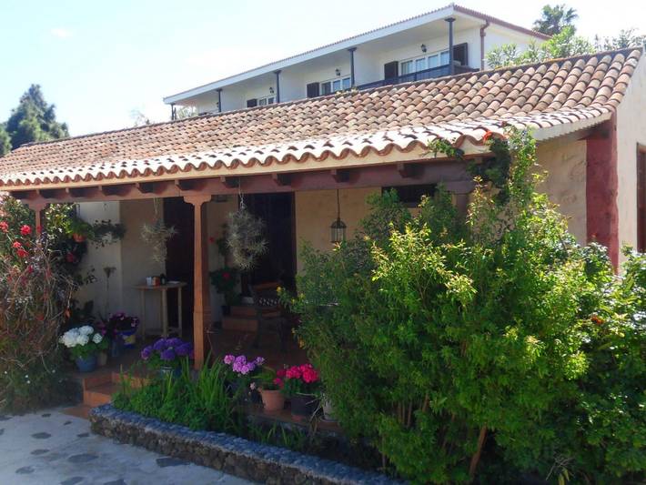 Casa de vacaciones para 2 personas, con jardín y piscina, Se admiten mascotas en La Palma