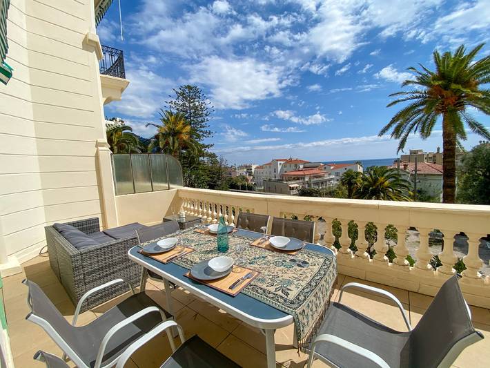Holiday rental for 4 people, with balcony and garden in Menton