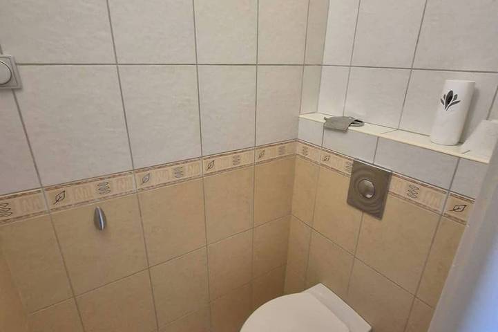 Ganze Wohnung, Quelle Apartment - 2Br Apartment mit privatem Gartenanschluss und Sauna in Ketschkemet, Kecskeméti járás