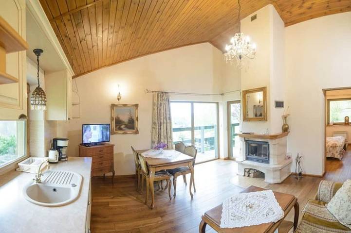 Ferienhaus für 6 Personen, mit Balkon und Garten