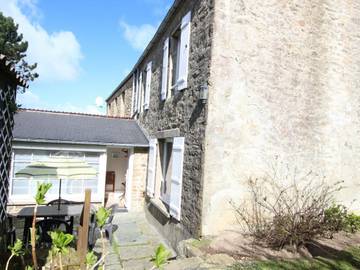 Gîte pour 5 personnes, avec jardin dans Phare de la Hague