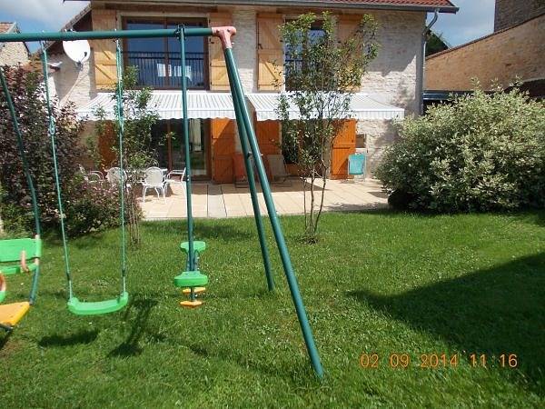Gîte für 6 Personen mit Terrasse in La Bretenière, Doubs