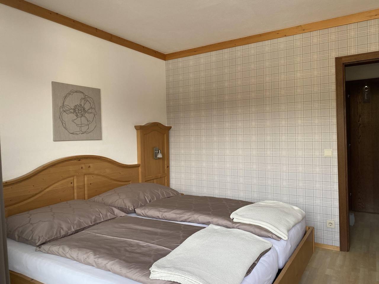 Dreibettzimmer mit Dusche, Wc in St. Lambrecht, Murau (Kreischberg)