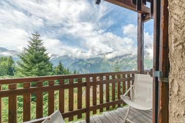 Gîte pour 4 personnes, avec balcon à Villard-Reculas