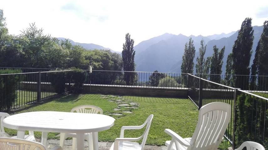 Gîte pour 2 personnes, avec jardin et vue, adapté aux familles à Benasque - 4