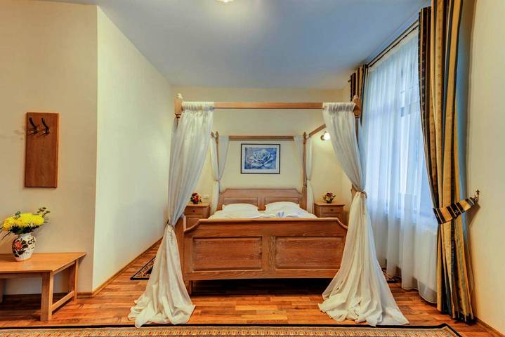 Hotel für 2 Personen, mit Garten und Sauna sowie Ausblick in Alba (Romania)