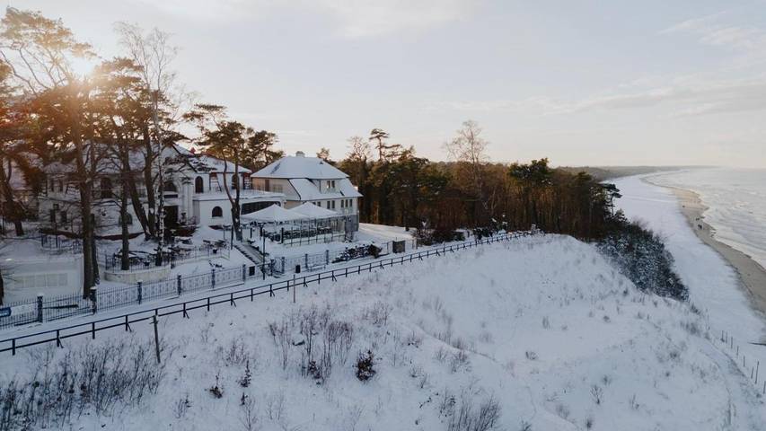 Apartament wakacyjny dla 4 osób, z ogród i widok w Jastrzębia Góra