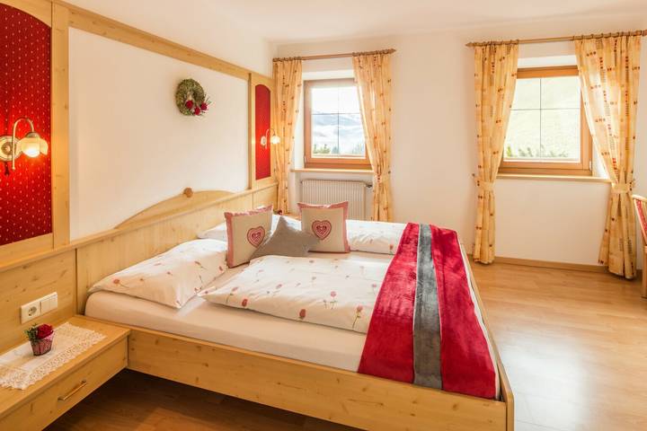 Gîte pour 5 personnes, avec jardin dans San Giacomo