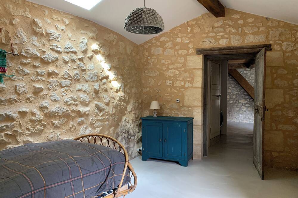 Maison de charme en pleine nature au milieu de 20 ha de forêt et prairies in Monsac, Périgord Pourpre