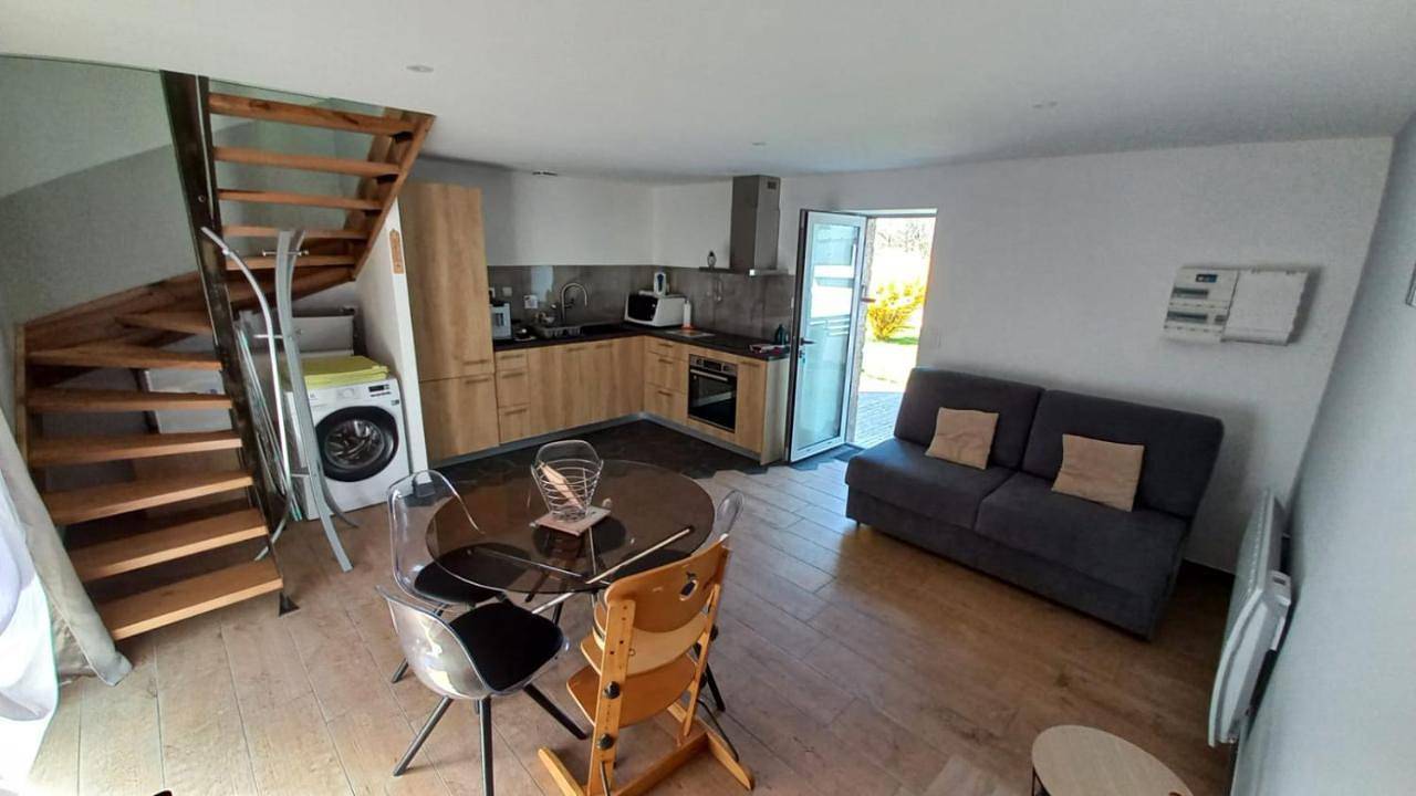 One-Bedroom House in Lugan, Aveyron