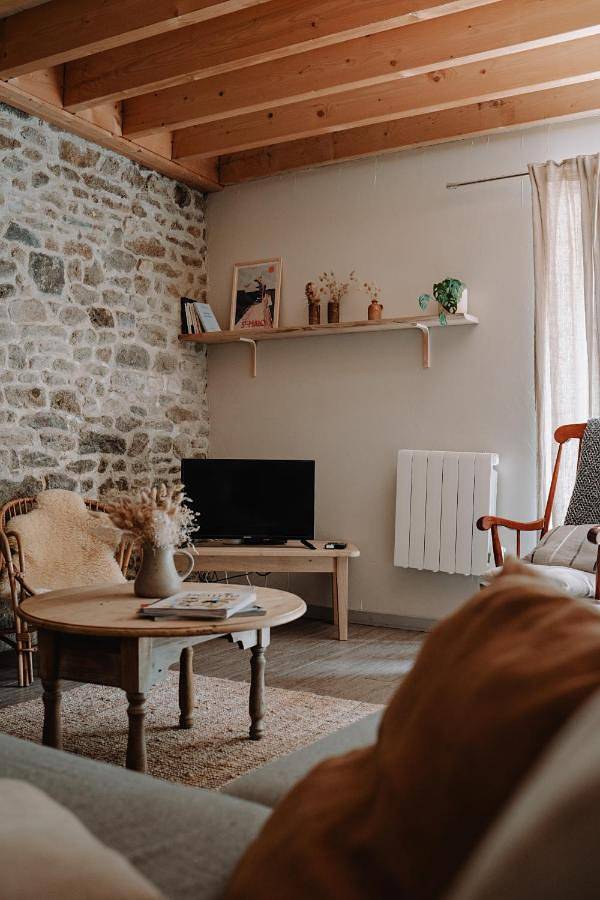 Location de vacances pour 4 personnes, avec jardin à Le Tronchet - 2