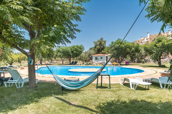 Chalet para 4 personas, con jardín, Se admiten mascotas en Comarca de Guadix - 2
