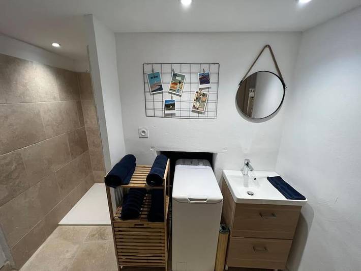 Location de vacances pour 6 personnes, avec terrasse à Villes-sur-Auzon - 2