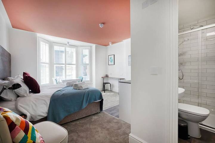 Gîte pour 2 personnes, avec jardin, animaux acceptés à Folkestone - 2