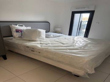 Appartement De Vacances pour 8 Personnes dans Suresnes, Hauts-de-Seine, Photo 3