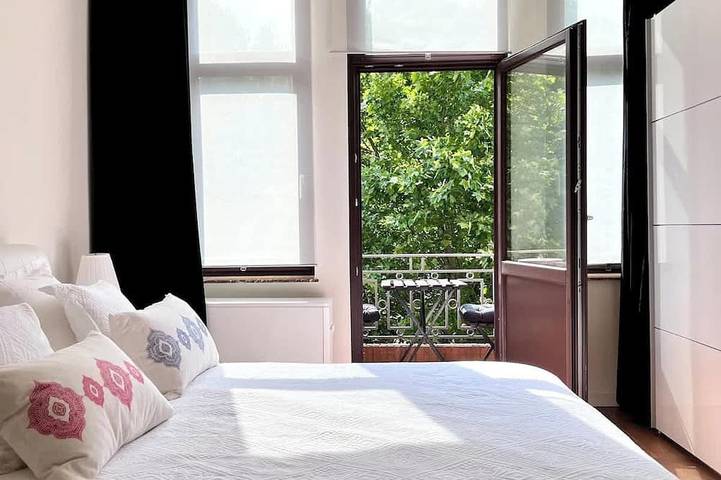 Holiday rental for 2 people, with balcony in Brussels
