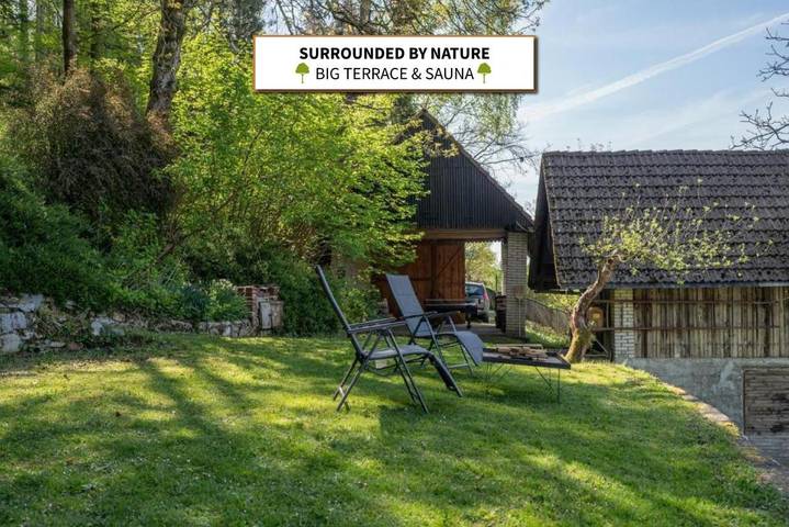 Ferienhaus für 8 Personen, mit Balkon und Terrasse sowie Garten und Sauna