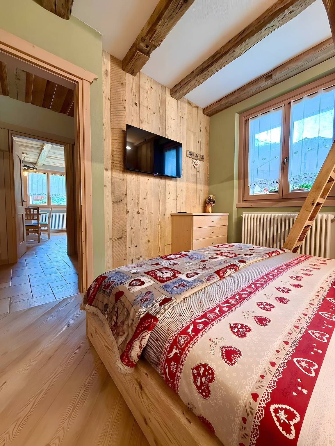 Entire apartment, Apartment 'Casa Clus Bormio 3' with Mountain View, Private Garden and Wi-Fi in Valdisotto, Stilfser Joch National Park