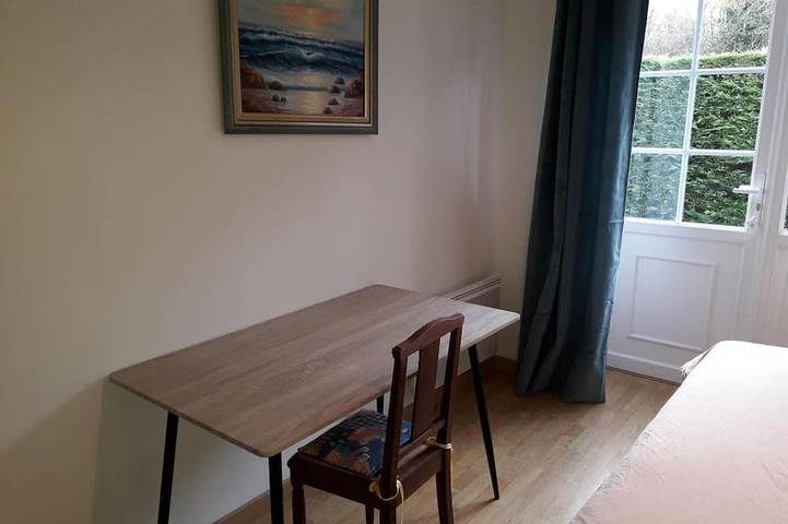 Gîte pour 10 personnes, avec jardin dans Gare De Sottevast - 4