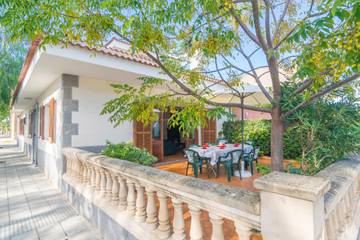 Holiday home in Santa Margalida, North Majorca für 9 