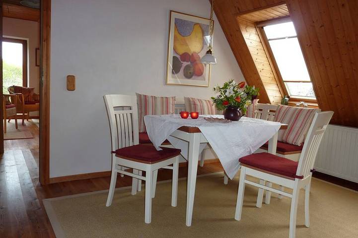 Ganze Wohnung, Gartenidyll am Nationalpark Wattenmeer in Wesselburen, Kreis Dithmarschen