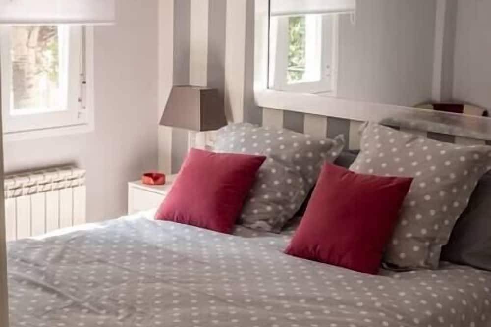 Entire apartment, Valtour New apartment Downtown+Wifi+A/C+Terrace in Valladolid, Valladolid Province