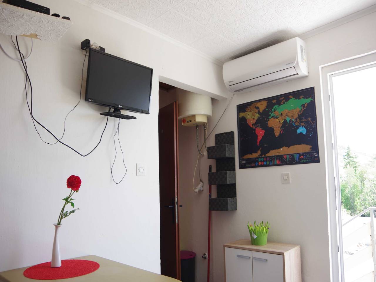 Ganze Wohnung, One Bedroom Apartment with Balcony 3 in Barbat na Rabu, Rab