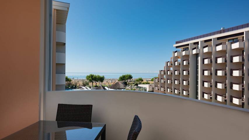 Hütte für 2 Personen, mit Balkon/Terrasse in Bibione