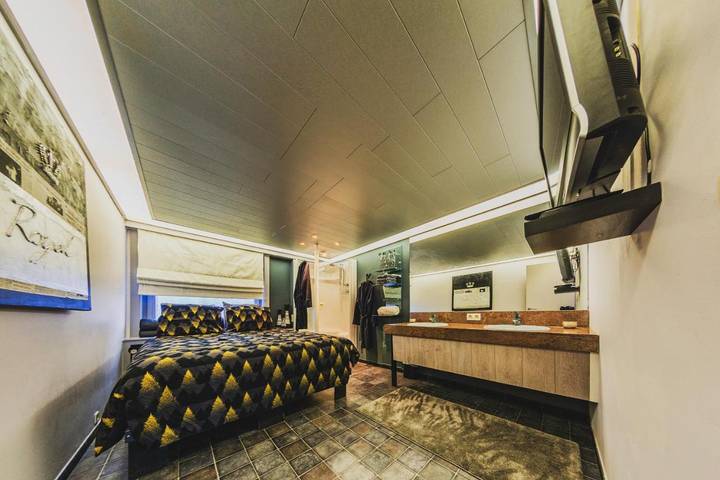 Chambre d’hôte pour 3 personnes, avec Jacuzzi et Sauna à Wevelgem