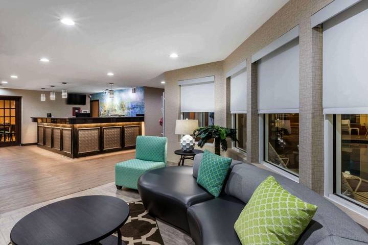 Hotel für 3 Personen, mit Pool und Whirlpool sowie Balkon in Iowa