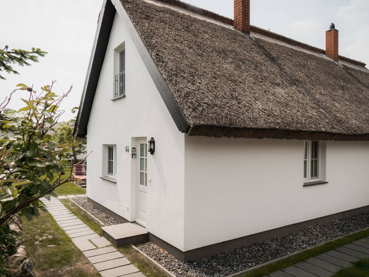 Ganze Wohnung, Traumhafte Ferienwohnung im Reetferienhaus in Schaprode, Rügen