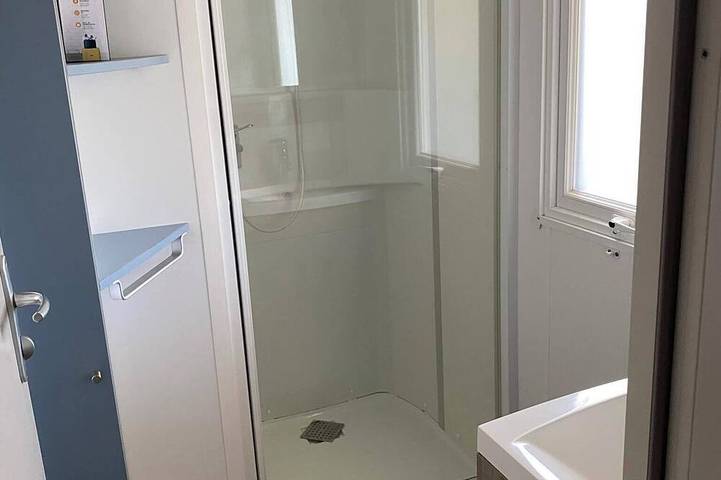 Mobile home 8 places in campsite **** in claouey aux embruns in Lège-Cap-Ferret, Arcachon und Umgebung