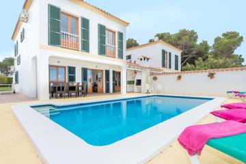 Villa in Ferreries, Menorcas Küste für 8 