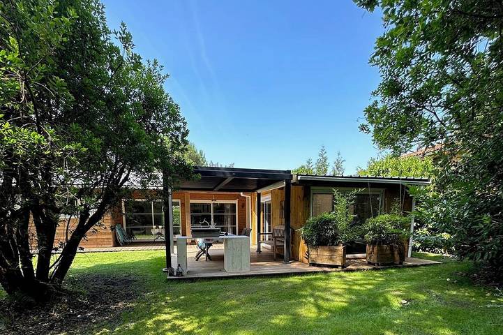 Ferienhaus für 6 Personen, mit Terrasse und Garten in Messanges