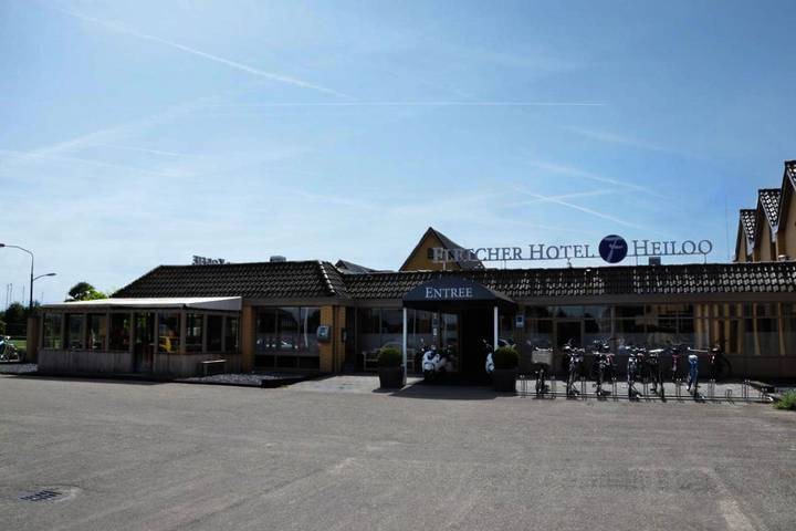Hotel voor 2 personen, met terras in Heiloo