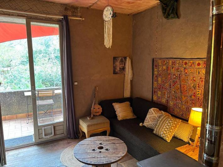 Gîte pour 4 personnes, avec vue et jardin, animaux acceptés à Rennes-les-Bains - 2